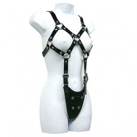 LEATHER BODY - FEMME CORPS EXPOSÉ