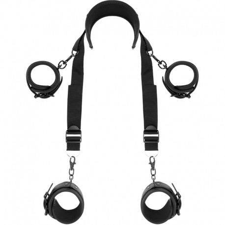 FETISH SUBMISSIVE - POSITION MAÎTRE AVEC 4 MENOTTES DOUBLÉES DE NOPRÈNE